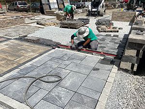 How to Blend Hardscaping with Landscaping 2024